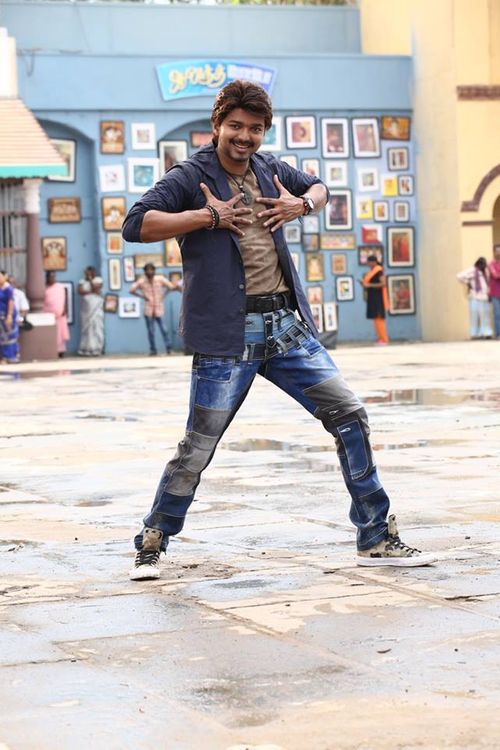 PaPa PaPa Video Song From Agent Bairavaa, Vijay, Keerthy Suresh, Bharathan