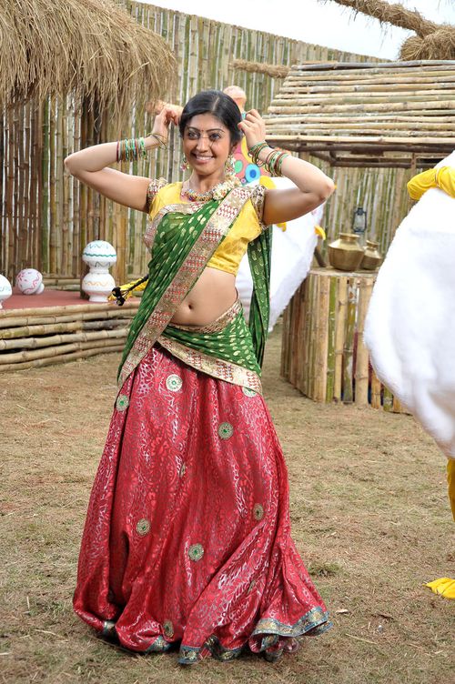 pranitha in jarasandha