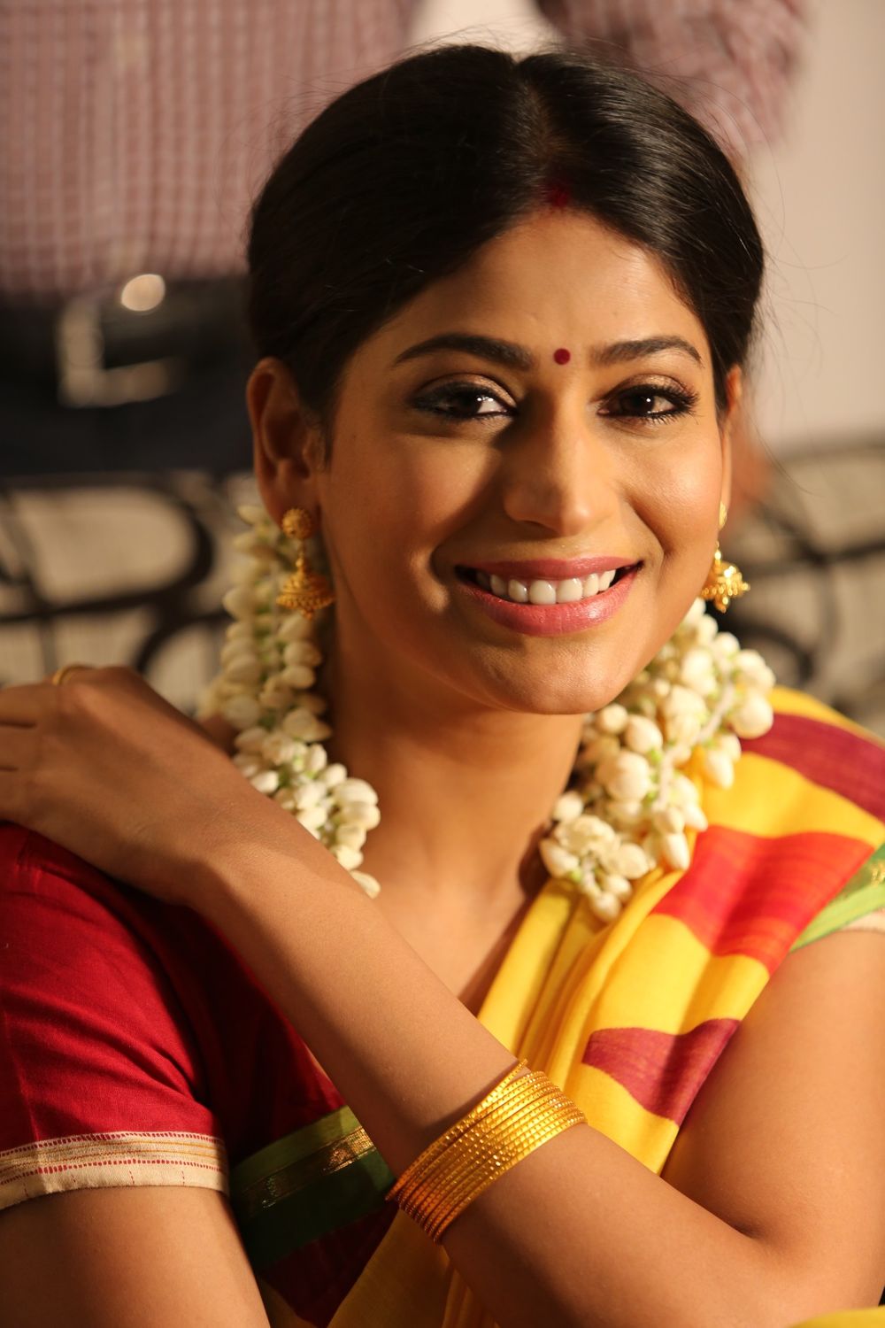 vijayalakshmi agathiyan navel